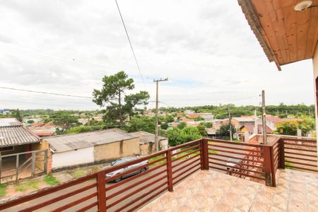 Casa à venda com 210m², 6 quartos e 2 vagas Casa à venda com 210m², 6 quartos e 2 vagasÁrea externa
