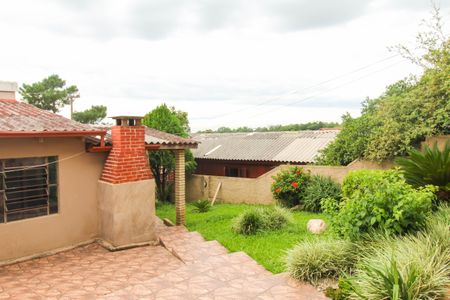 Casa à venda com 210m², 6 quartos e 2 vagas Casa à venda com 210m², 6 quartos e 2 vagasÁrea externa