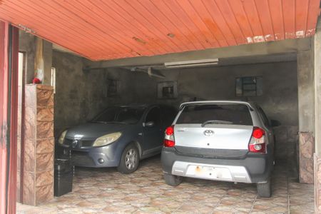 Casa à venda com 210m², 6 quartos e 2 vagas Casa à venda com 210m², 6 quartos e 2 vagasÁrea externa