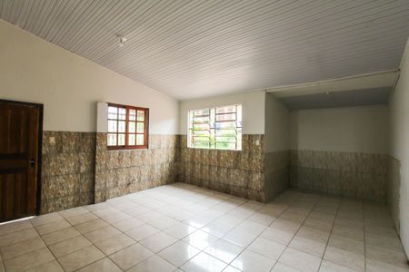 Casa à venda com 210m², 6 quartos e 2 vagas Casa à venda com 210m², 6 quartos e 2 vagasCasa 2