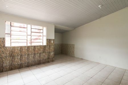 Casa à venda com 210m², 6 quartos e 2 vagas Casa à venda com 210m², 6 quartos e 2 vagasCasa 2