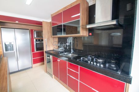 Apartamento à venda com 130m², 3 quartos e 2 vagasCozinha