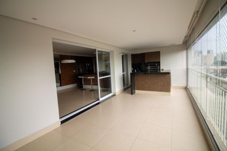 Apartamento à venda com 130m², 3 quartos e 2 vagasVaranda Gourmet