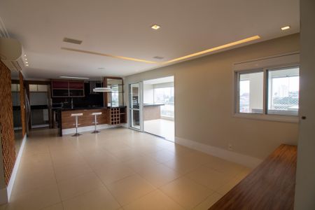 Sala de apartamento à venda com 3 quartos, 129m² em Santo Amaro, São Paulo