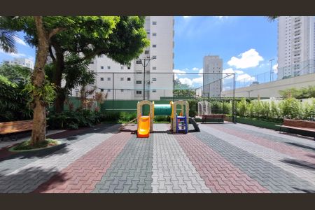 Apartamento à venda com 104m², 2 quartos e 2 vagas Apartamento à venda com 104m², 2 quartos e 2 vagasÁrea comum - Playground