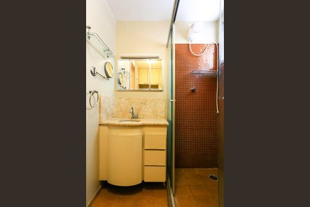 Apartamento à venda com 104m², 2 quartos e 2 vagas Apartamento à venda com 104m², 2 quartos e 2 vagasBanheiro