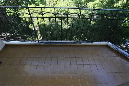 varanda de apartamento à venda com 2 quartos, 104m² em Real Parque, São Paulo