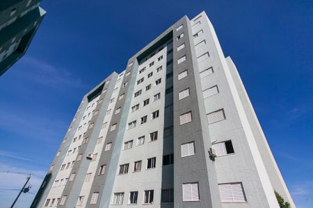 Apartamento para alugar com 55m², 2 quartos e 1 vaga Apartamento para alugar com 55m², 2 quartos e 1 vagaFachada do Bloco