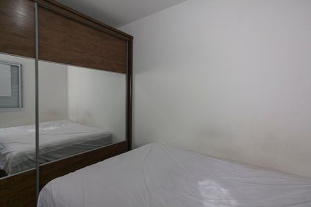 Quarto 1 de apartamento para alugar com 2 quartos, 55m² em Shopping Park, Uberlândia