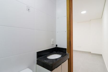 Studio para alugar com 26m², 0 quarto e sem vaga Studio para alugar com 26m², 0 quarto e sem vagaBanheiro social