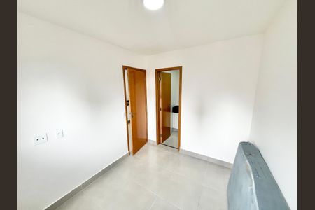 Quarto Suíte de kitnet/studio para alugar com 1 quarto, 26m² em Santana, São Paulo