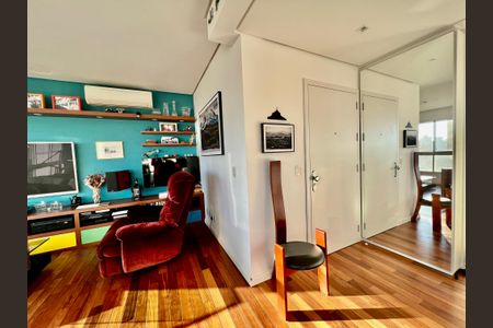 Sala de apartamento à venda com 2 quartos, 94m² em Petrópolis, Porto Alegre