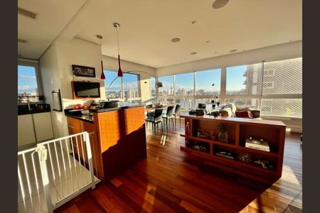 Apartamento à venda com 94m², 2 quartos e 2 vagasSala