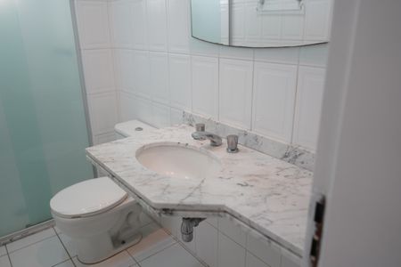Apartamento à venda com 105m², 3 quartos e 2 vagasBanheiro