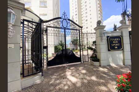 Apartamento à venda com 105m², 3 quartos e 2 vagasFachada