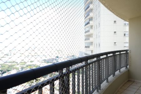 Apartamento à venda com 105m², 3 quartos e 2 vagasSacada