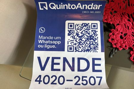 Apartamento à venda com 160m², 3 quartos e 2 vagas Apartamento à venda com 160m², 3 quartos e 2 vagasPlaquinha Instalada