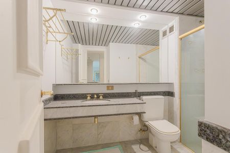 Apartamento para alugar com 49m², 1 quarto e 1 vaga Apartamento para alugar com 49m², 1 quarto e 1 vagaBanheiro