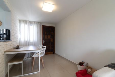 Sala de apartamento para alugar com 2 quartos, 48m² em Conjunto Habitacional Padre Manoel da Nobrega, São Paulo
