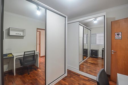 Apartamento à venda com 71m², 2 quartos e 2 vagasQuarto