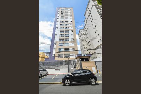 Apartamento à venda com 71m², 2 quartos e 2 vagasFachada e portaria