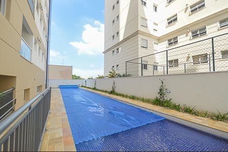 Apartamento à venda com 71m², 2 quartos e 2 vagasÁrea comum - Piscina