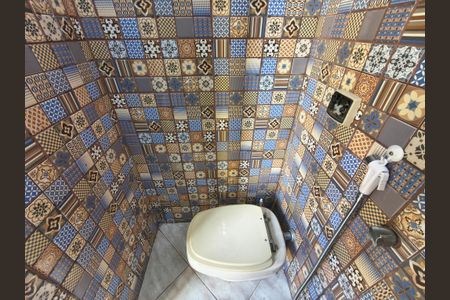 Casa de condomínio para alugar com 600m², 5 quartos e 3 vagas