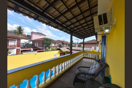 Casa de condomínio para alugar com 600m², 5 quartos e 3 vagas