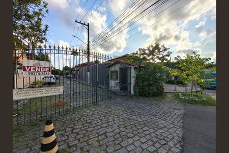 Casa de condomínio para alugar com 600m², 5 quartos e 3 vagas