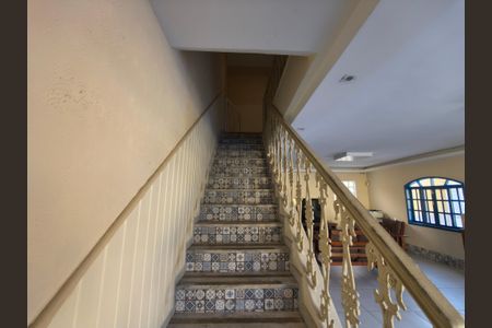 Casa de condomínio para alugar com 600m², 5 quartos e 3 vagas