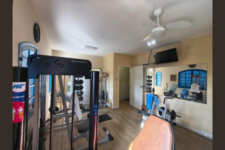 Casa de condomínio para alugar com 600m², 5 quartos e 3 vagas