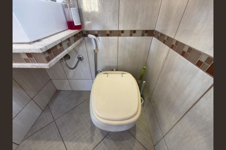 Casa de condomínio para alugar com 600m², 5 quartos e 3 vagas