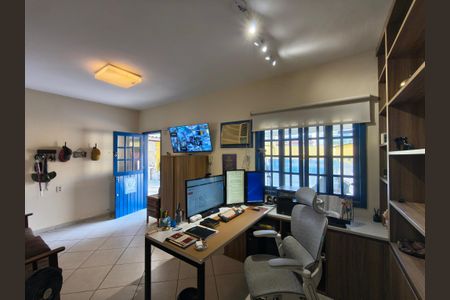 Casa de condomínio para alugar com 600m², 5 quartos e 3 vagas