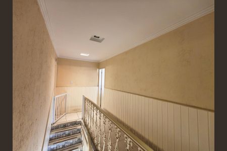 Casa de condomínio para alugar com 600m², 5 quartos e 3 vagas