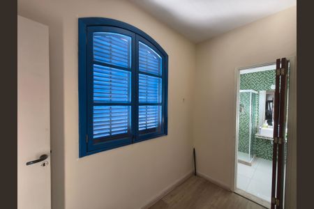 Casa de condomínio para alugar com 600m², 5 quartos e 3 vagas