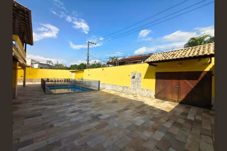 Casa de condomínio para alugar com 600m², 5 quartos e 3 vagas