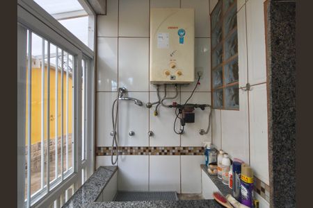 Casa de condomínio para alugar com 600m², 5 quartos e 3 vagas