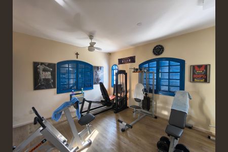 Casa de condomínio para alugar com 600m², 5 quartos e 3 vagas