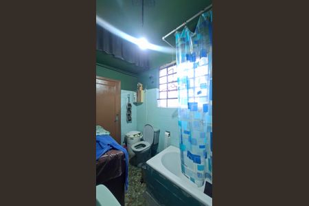 Casa à venda com 3 quartos, 300m² em Floresta, Belo Horizonte