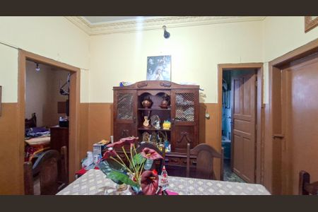 Casa à venda com 3 quartos, 300m² em Floresta, Belo Horizonte