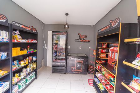 Apartamento para alugar com 62m², 2 quartos e 1 vaga Apartamento para alugar com 62m², 2 quartos e 1 vagaMini Mercado