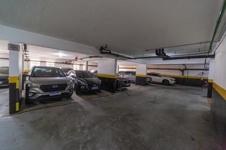 Apartamento para alugar com 62m², 2 quartos e 1 vaga Apartamento para alugar com 62m², 2 quartos e 1 vagaGaragem