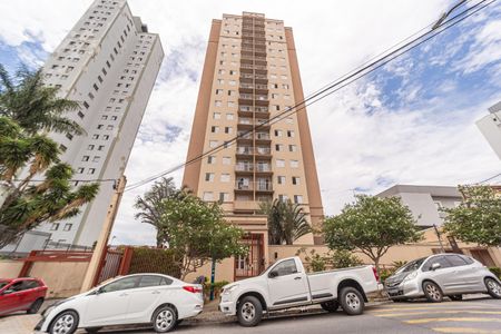 Apartamento para alugar com 62m², 2 quartos e 1 vaga Apartamento para alugar com 62m², 2 quartos e 1 vagaFachada