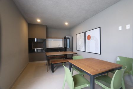 Apartamento para alugar com 41m², 2 quartos e sem vagaÁrea comum - Churrasqueira