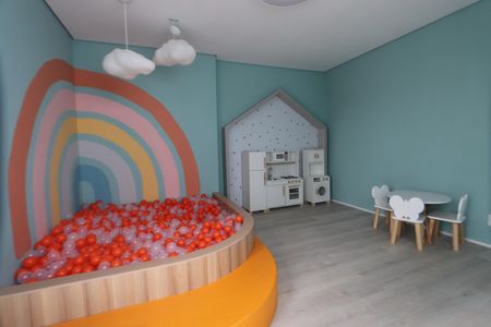 Apartamento para alugar com 41m², 2 quartos e sem vagaÁrea comum - Brinquedoteca