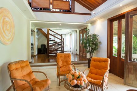 Casa de condomínio à venda com 350m², 3 quartos e 2 vagasSala 1