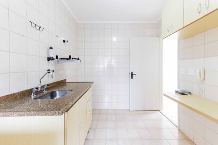 Apartamento à venda com 53m², 2 quartos e 1 vagaCozinha e Área de Serviço