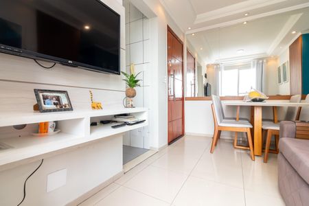 Sala de apartamento para alugar com 2 quartos, 48m² em Vila Nova Cachoeirinha, São Paulo