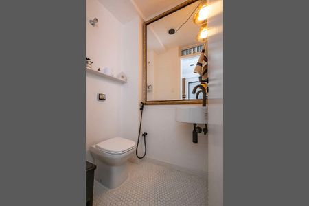 Apartamento para alugar com 87m², 2 quartos e sem vagaLavabo