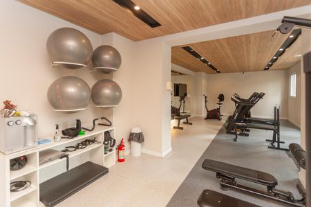 Apartamento à venda com 37m², 1 quarto e sem vagaÁrea comum - Academia